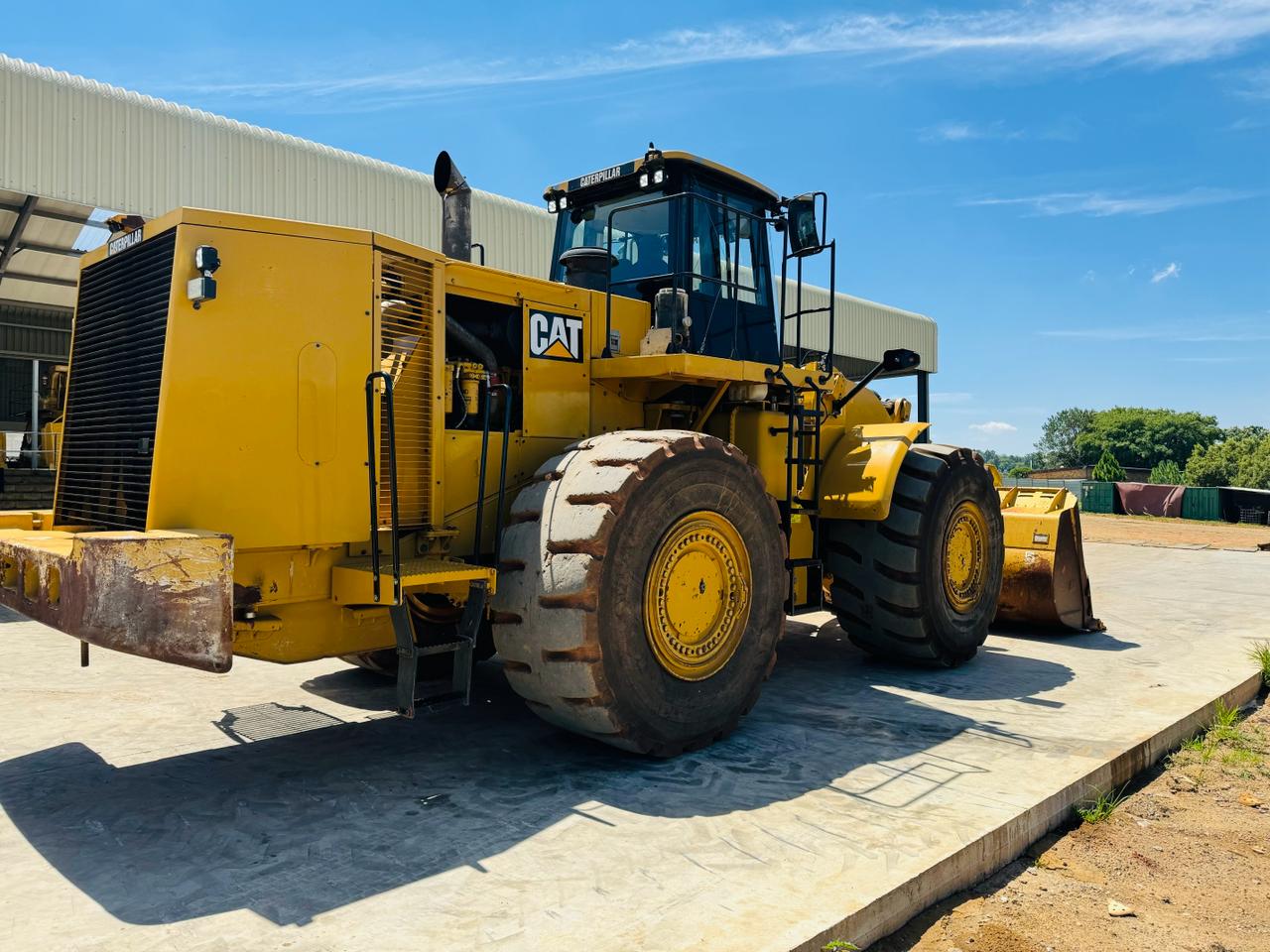 CAT 986H loader - Image 6