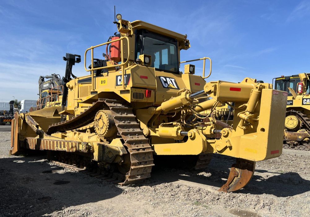 CAT D8R bulldozer's - Image 3