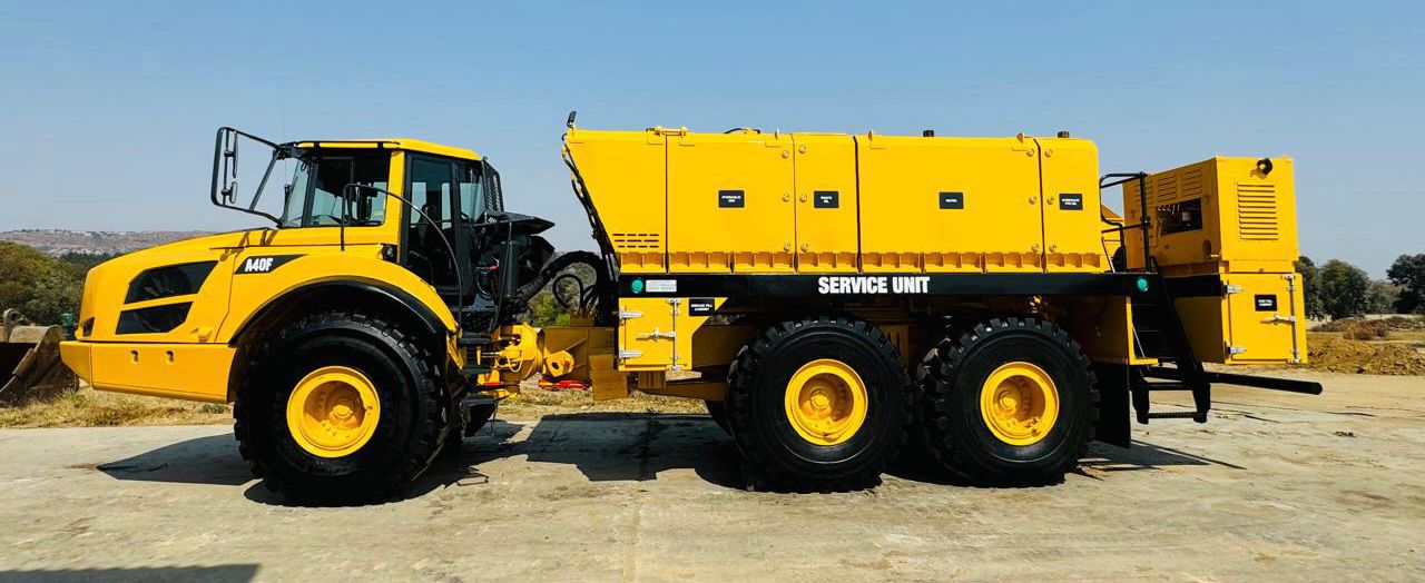 Volvo A40F Service Truck - Image 7