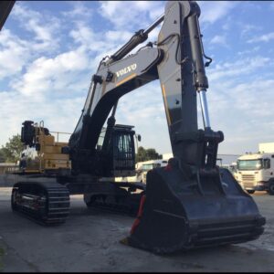 2017 Volvo EC750