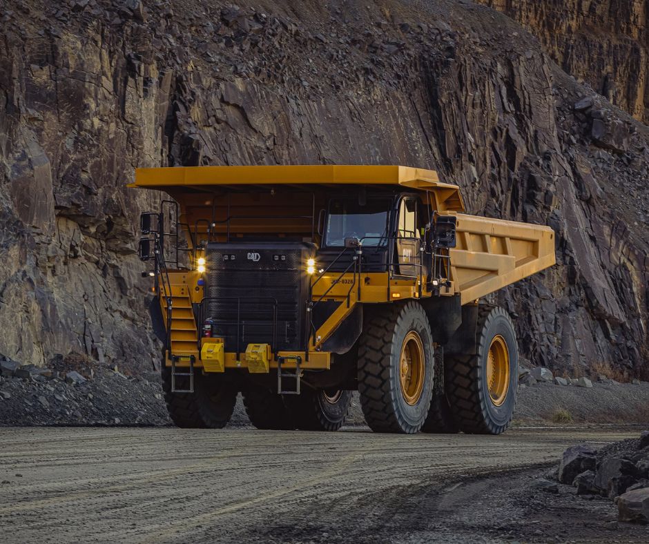 CAT 777