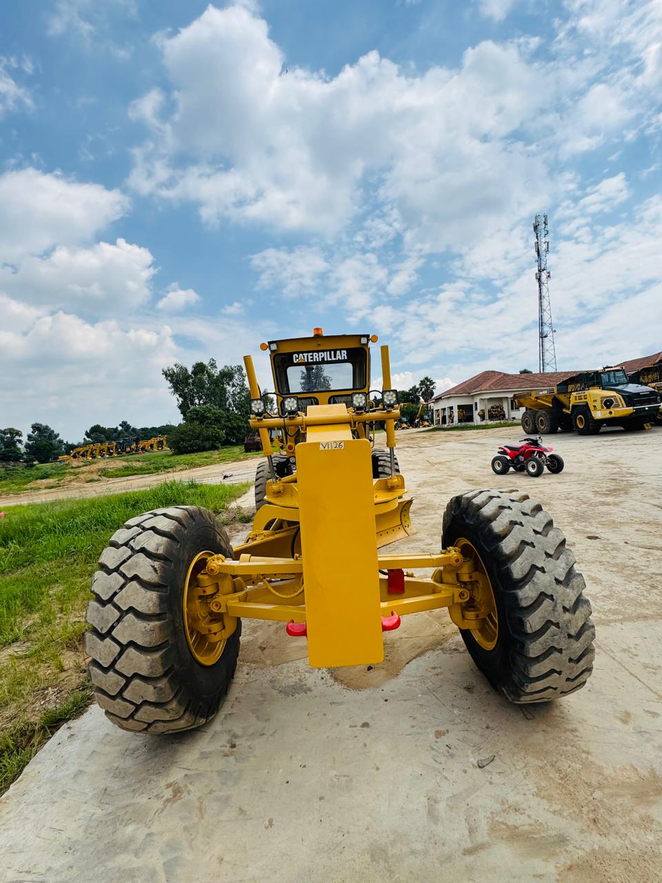 1985 CAT 140G Motor Grader - Image 3