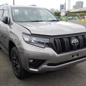 2023 Toyota LC Prado VXL
