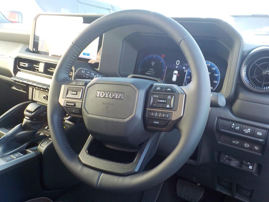 2024 Toyota LC Prado VXR 1st Edition - Image 8