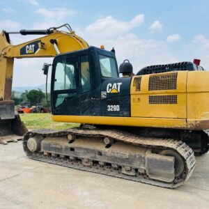 2015 Cat 329