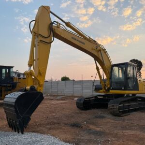 2010 New Holland E215
