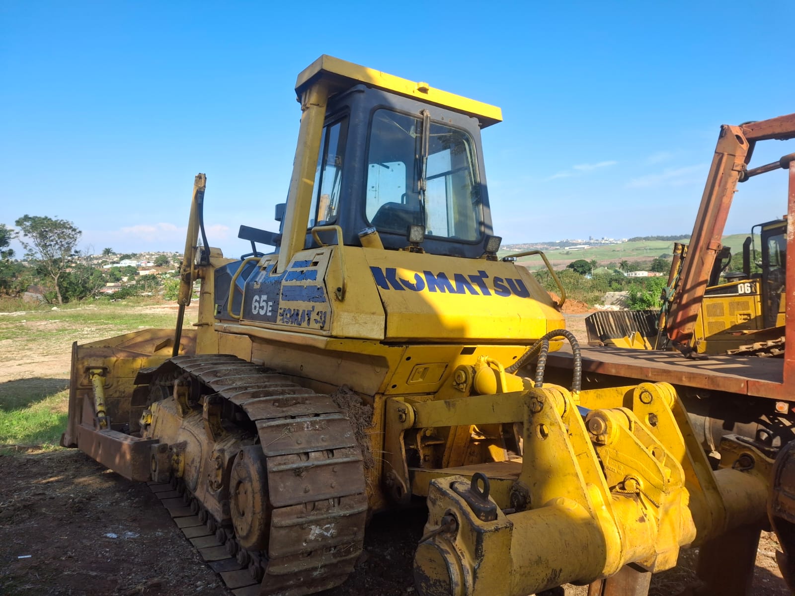 2006 D65-12