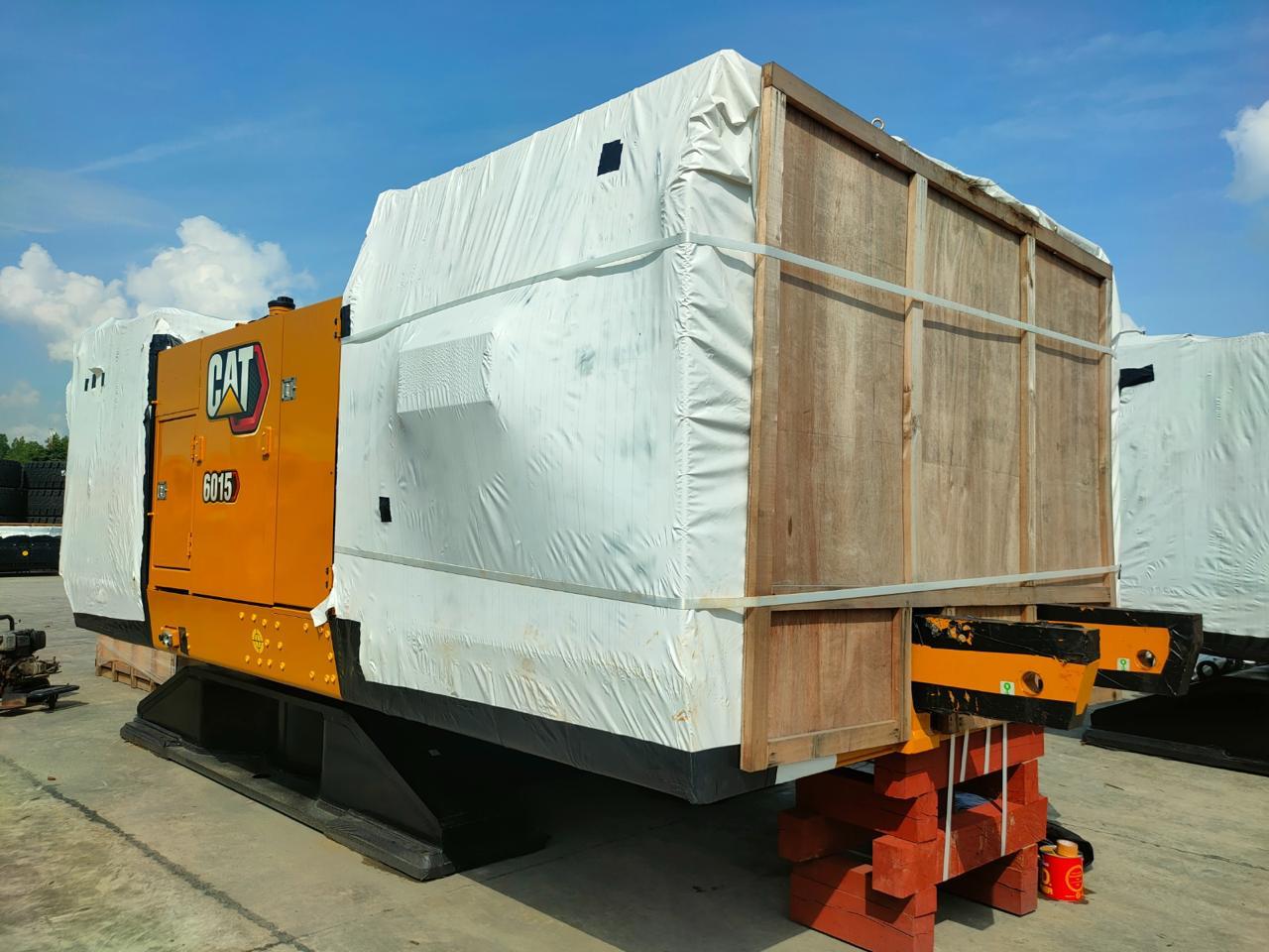 CATERPILLAR 6015B